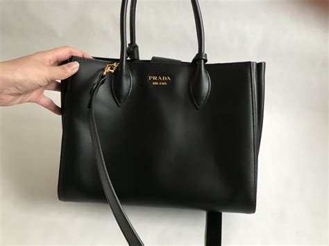 prada shopping bag city calf nero